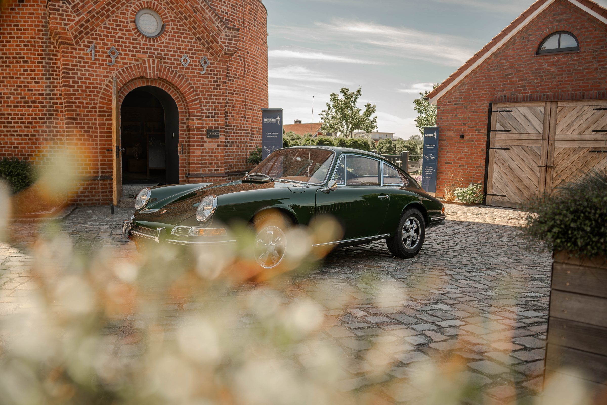 Porsche 911 F-Modell in der Front Dreiviertel