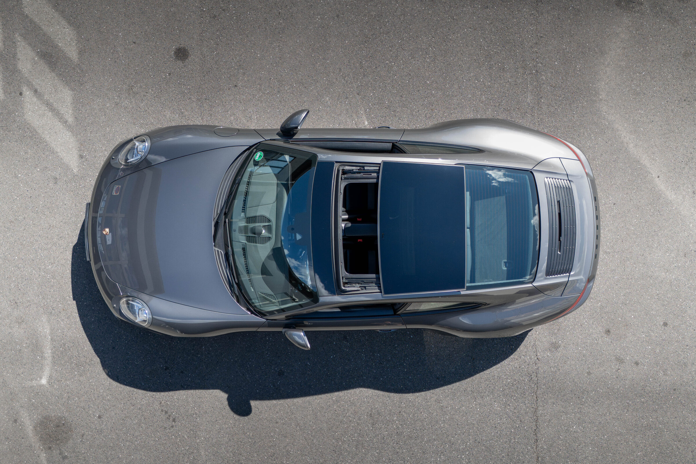 Porsche 911 Carrera 4S (991.1) in Grau von oben