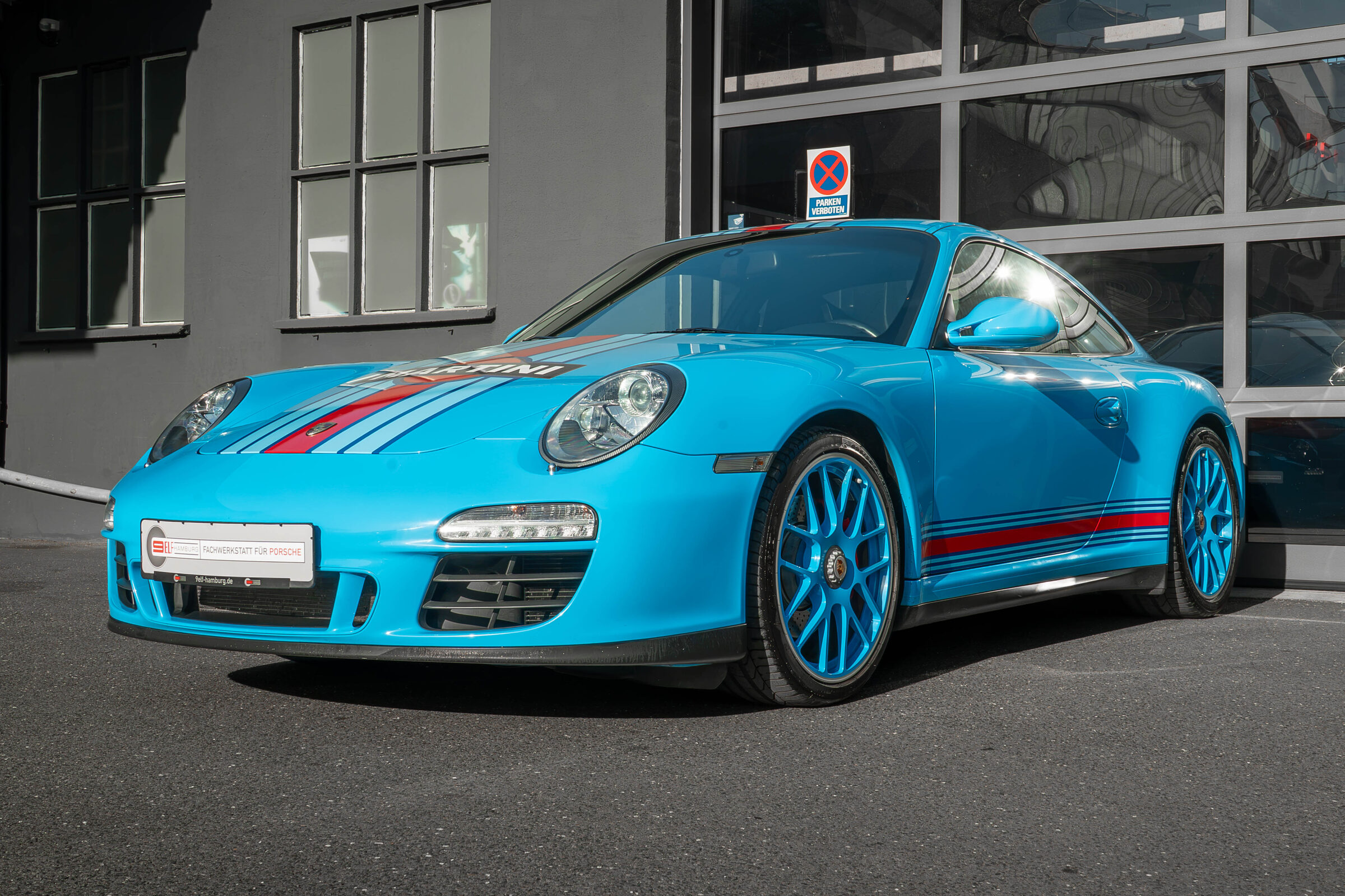 Porsche 911 Carrera GTS (997.2) mit Martini Streifen